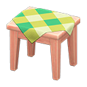 Wooden Mini Table (Pink Wood - Green) NH Icon.png
