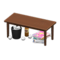 Sloppy Table (Dark Wood - Kids) NH Icon.png