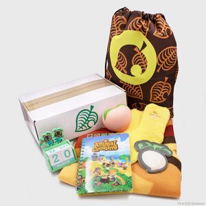 CultureFly - New Horizons Collector's Box.jpg