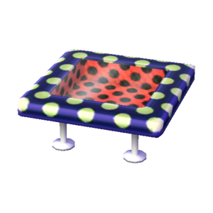Polka-Dot Table (Grape Violet - Pop Black) NL Model.png